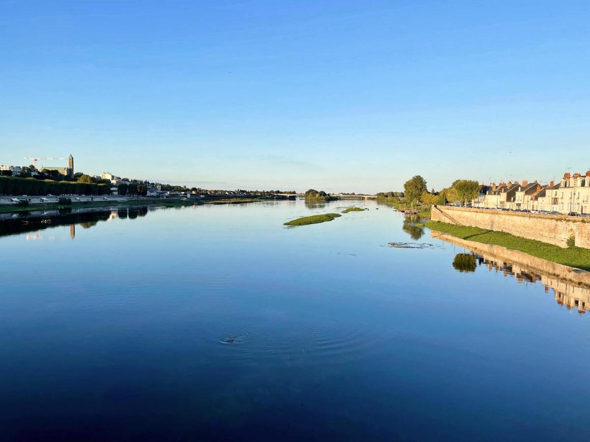 Apartment Duplex Renove Vue Sur La Loire